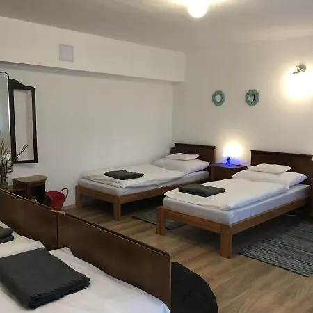 Szanticska- Domokos Haz Guest house